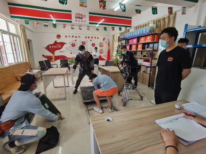 淇县广告片拍摄公司：极简主义践行者，少即是多的视觉哲学